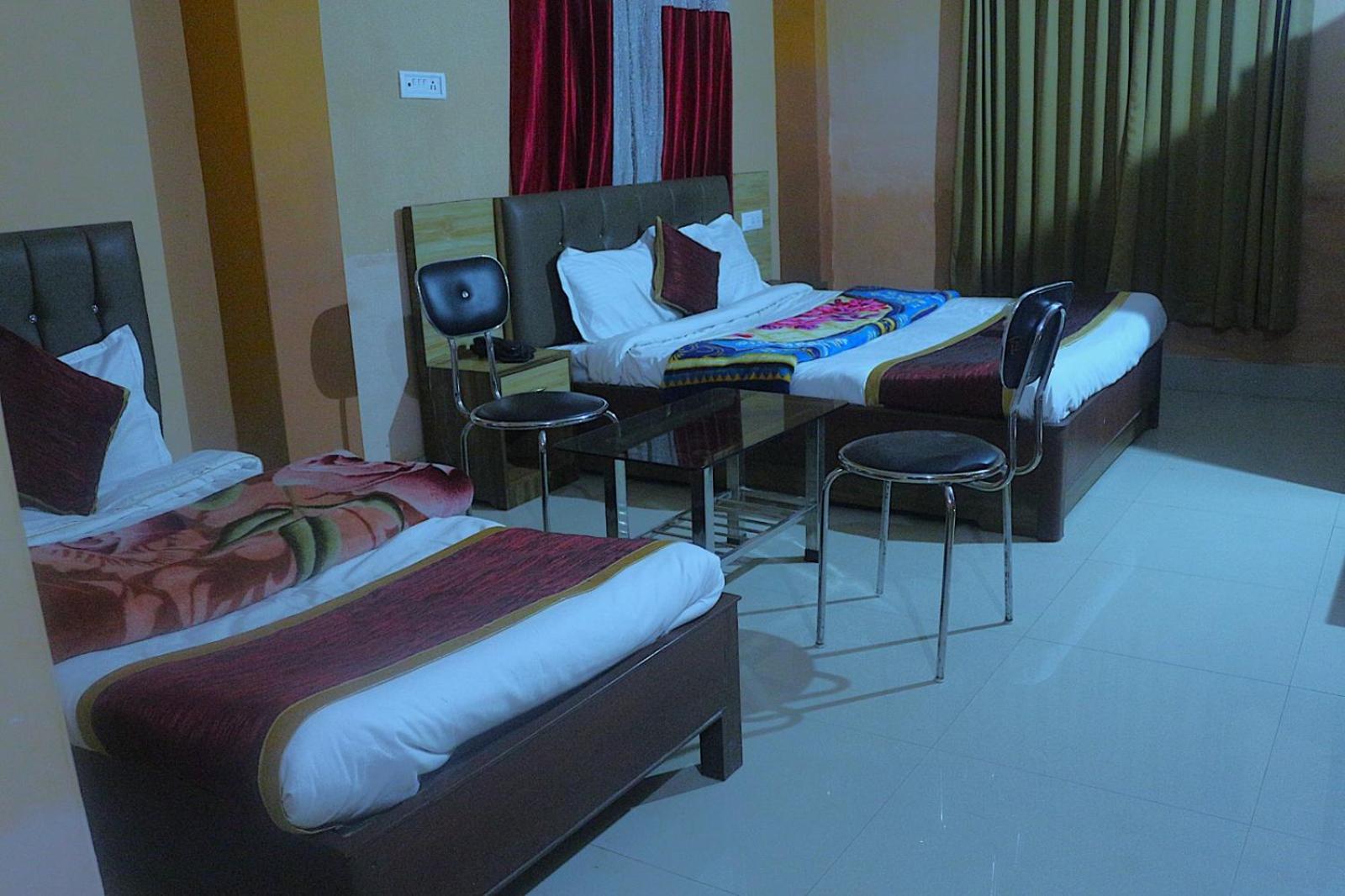 Hotel Jaswin Shanti Priya Darjeeling  Esterno foto